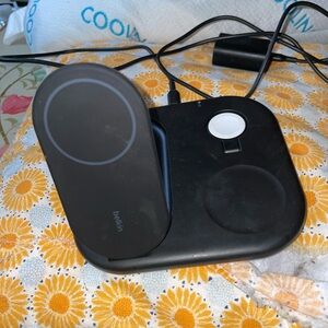 Belkin Black Dual Wireless Charger